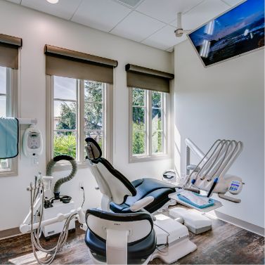 Dental chair in comfortable dental treatment area