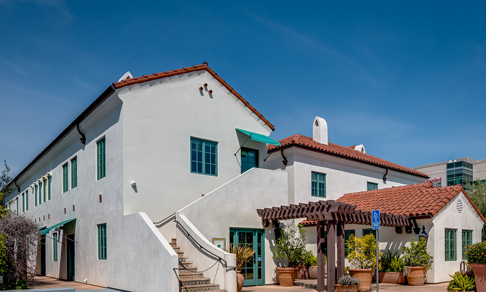 Outside view of dental office in Los Gatos